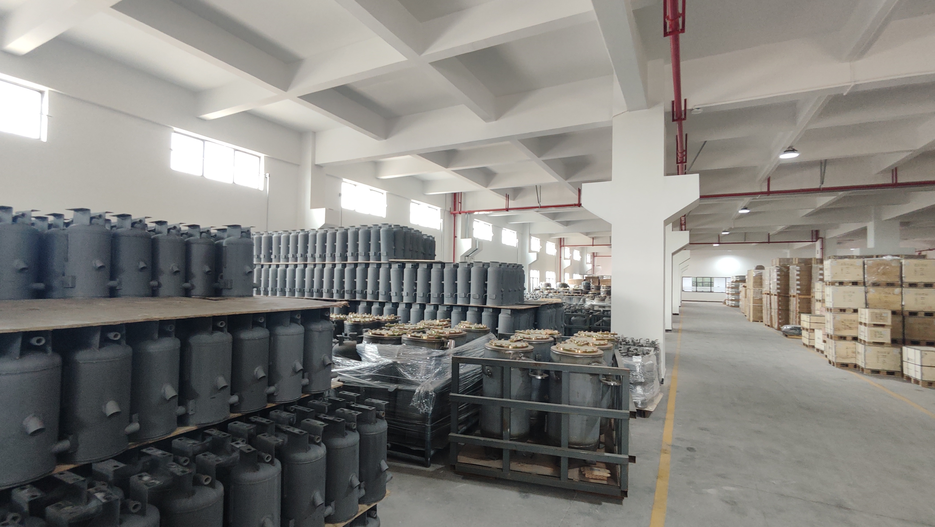 Hi Let me show you our warehouse(图6)